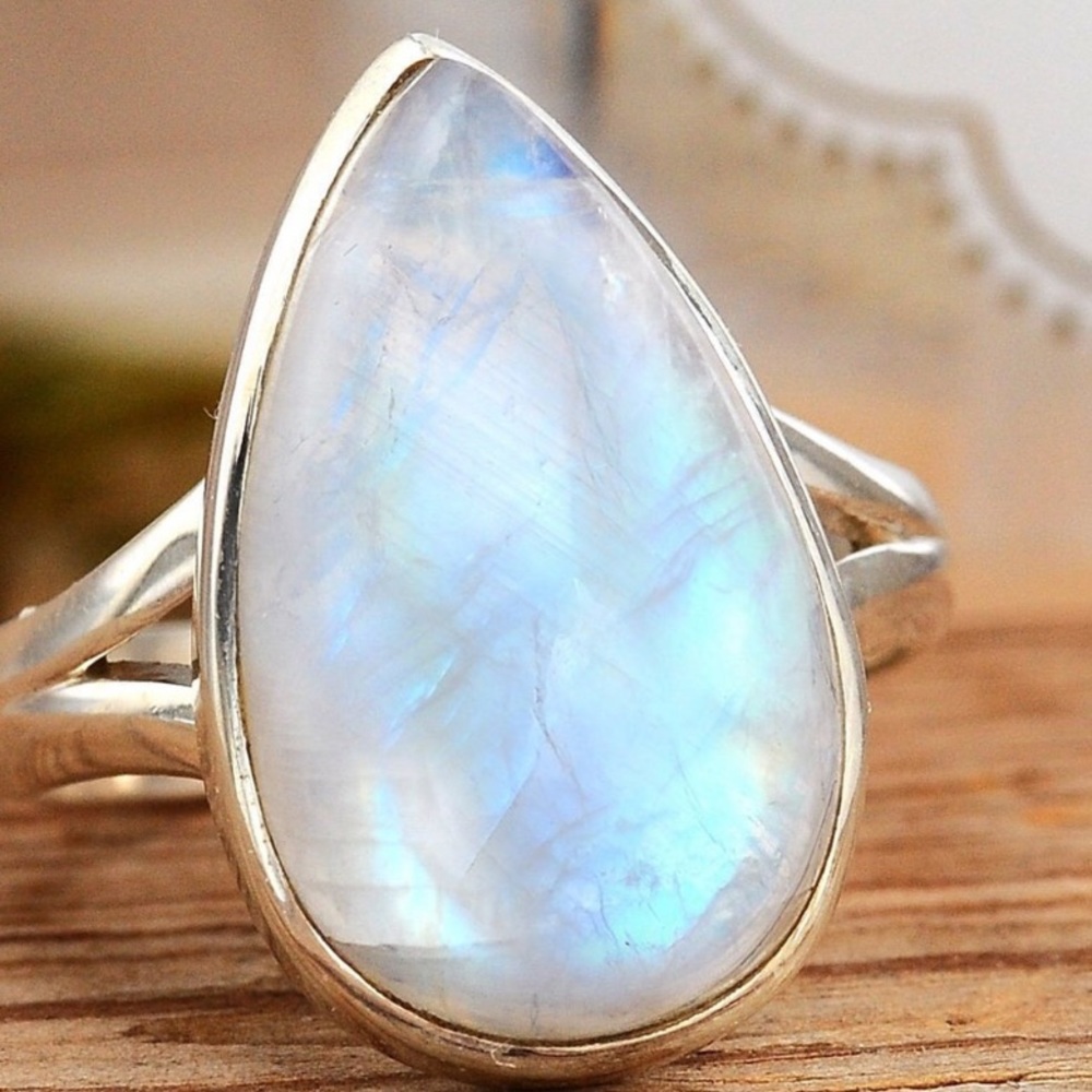 Teardrop Moonstone ring sterling silver